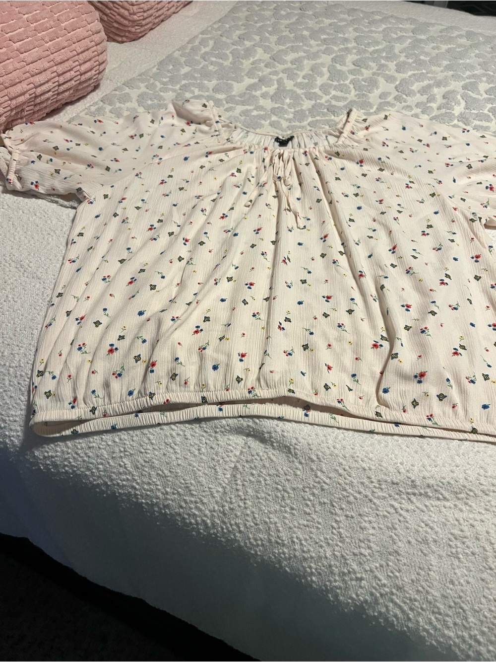 torrid Cream Floral Peasant Top with Tiny Multicolor Blossoms
